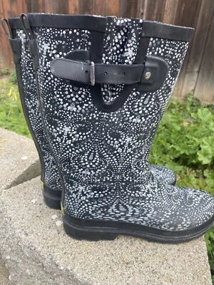 BOTAS DE LLUVIA WESTERN CHIEF PARA MUJER NEGRAS Sinfónicas PULL ON MEDIA PANTORRILLA TALLA 10 Foto 1 de 4