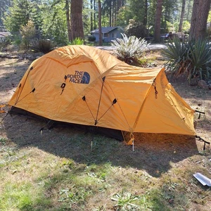 Vtg The North Face Mountain 25 Tent w/ Footprint 2 Person Yellow Expedition - Picture 1 of 15