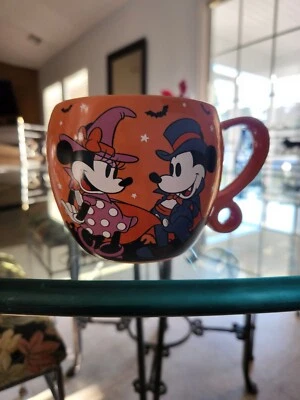 Кофейная кружка Disney Mickey Mouse & Minnie Mouse Happy Halloween (новая) - Изображение 1 из 4