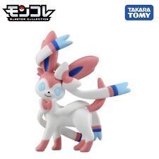Takara Tomy Pokemon Moncolle - Sylveon Mini Figure