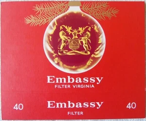 Vintage Embassy Filter Virginia Christmas Sleeve For 40 Cigarettes C1970s - Picture 1 of 2