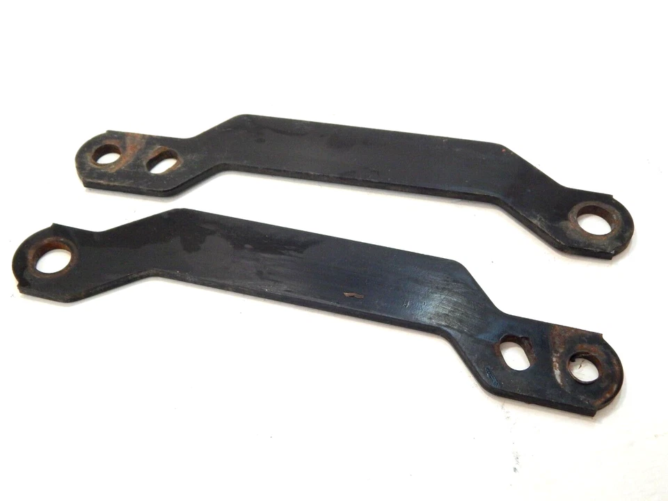 John Deere LT155 LT160 Arm (Pair) M146317 - Image 1 of 1