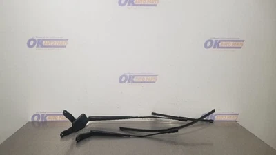 17 JUEGO BRAZO LIMPIAPARABRISAS MERCEDES BENZ METRIS 447 TIPO PAR Foto 1 de 4