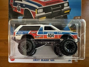 NEW 2025 Hot Wheels CHEVY BLAZER 4x4 Dirt SERIES RARE Off Road Truck Chevrolet - Picture 1 of 4