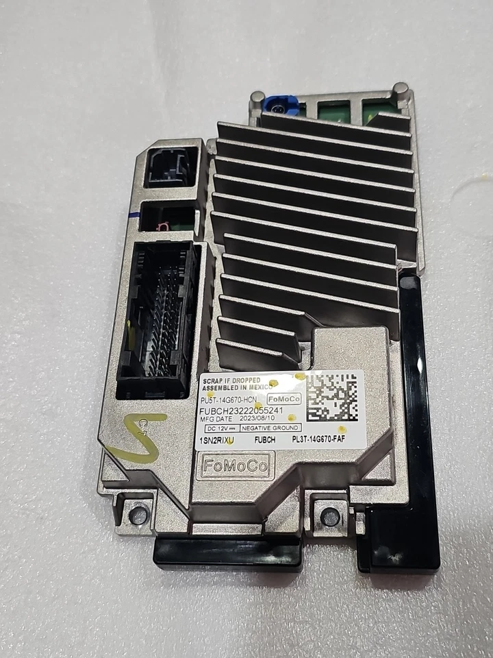 Communication APIM Module Sync 4 Ford F150 2022 PL3T-14G670-FAF Radio - Image 1 of 4