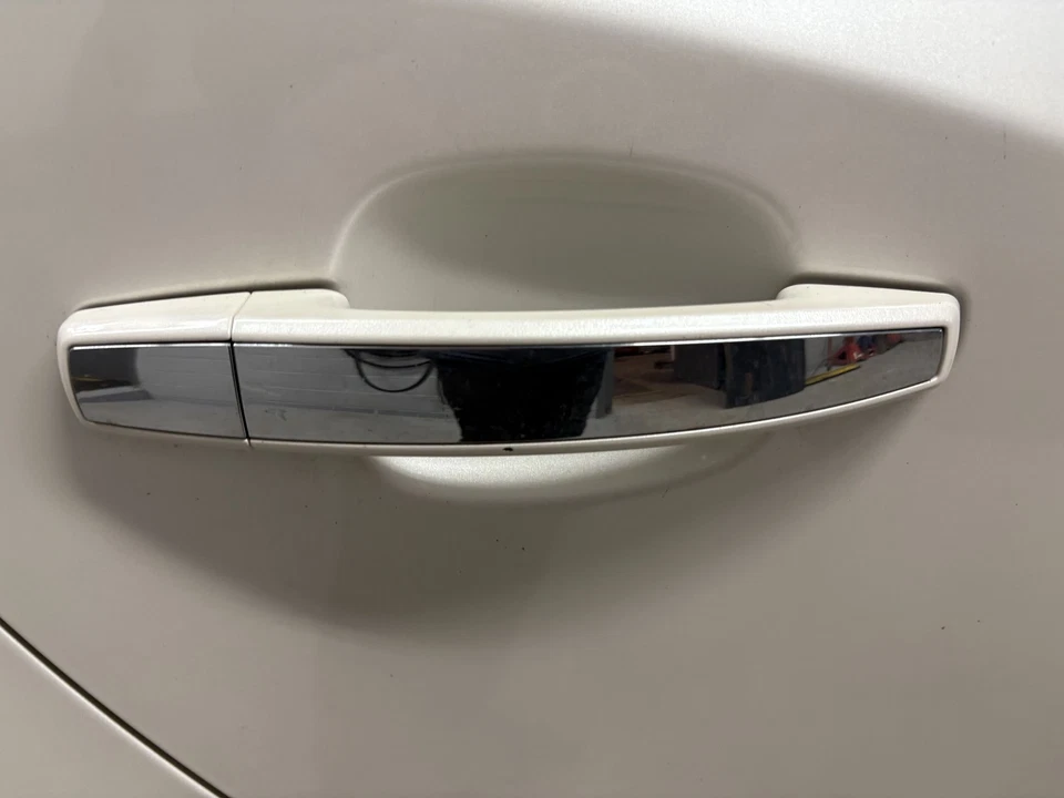 Manija de puerta exterior BUICK LACROSSE derecha 10 11 12 13 14 15 16 Foto 1 de 1