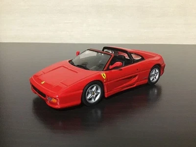 Modellino auto MINICHAMPS 1/43 Ferrari F355 GTS rosso con emblema laterale - Immagine 1 di 4