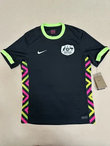 AUSTRALIA SOCCEROOS Away 25/26 Jersey For MEN Adults - Size M - Picture 1 of 2
