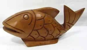 Hand Carved Wood Sculpture Fish Carp 9 Inch Long 4 High Unsigned Vintage - Imagen 1 de 7