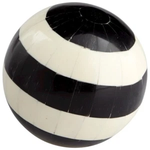 Cyan Design Bullseye Filler, Black/White - 8048 - Picture 1 of 1