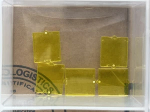 LEGO Parts - Trans-Yellow Glass Window 1 x 2 x 2 Flat Front - No 60601 - QTY 5 - Picture 1 of 1