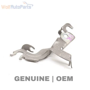 2020-2024 BMW M340I - Front Right Brake LINE / HOSE Bracket 6877744 - Picture 1 of 6