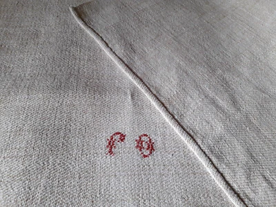 N03 Ancien torchon en chanvre brodé rouge monogramme FO 73X102cm OLD HEMP CLOTH - Photo 1/4