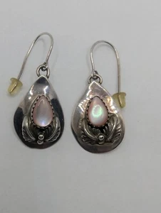 Navajo Benjamin James Sterling Silver 925 Pink Mother of Pearl Dangle Earrings - Picture 1 of 5
