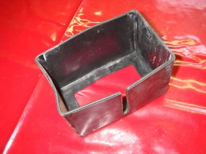 Batteriegummi Inlay Batteriefach Batterie battery APRILIA PEGASO 650 BMW F650 - Picture 1 of 2