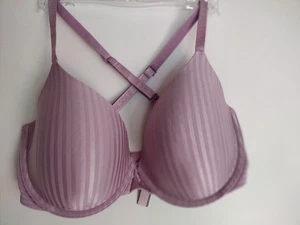 VICTORIA'S SECRET 34DD LAVENDER STRIPE LIGHTLY LINED T-SHIRT BRA CONVERTIBLE... - Picture 1 of 16