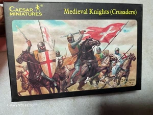 Caesar Miniatures History Medieval Knights Crusaders Figures 1/72 #017 - Picture 1 of 2