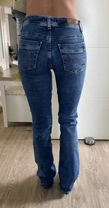 LTB Jeans *Valerie* Low Rise Bootcut • W24 L30/32 • wie NEU - Bild 1 von 9