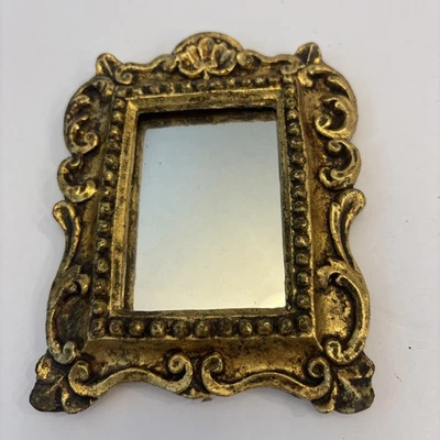 Espejo rectangular florentino ornamentado dorado pequeño vintage Italia 5 1/4" x 4" Foto 1 de 4
