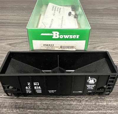 Bowser HO Scale RTR #56923 CNJ 55 Ton Fish Belly Hopper #67814 NIB - Image 1 of 3