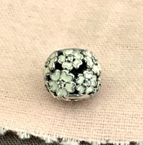 Authentic Pandora Silver Primrose meadow White Enamel Charm 791488EN12 NEW - Picture 1 of 4