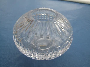 Vase, Kristallvase rund, Kugelvase auf kleinem Fuß, Kristall geschliffen,10,5cm - Bild 1 von 2