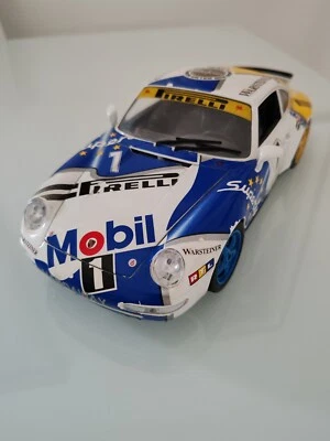 Porsche 911 Carrera 1993 Racing White 1:18 Burago  Made in Italy - Immagine 1 di 4