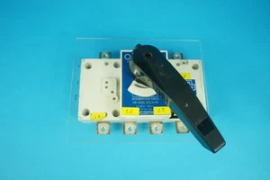 Socomec Sirco Disconnect switch 4P 125A On load isolator - Picture 1 of 4