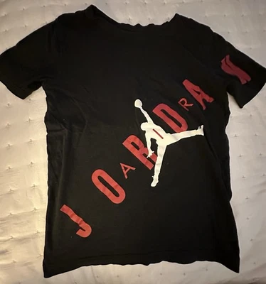 Air Jordan Short Sleeve Black T-Shirt Large 12-13 Years  100% Cotton - Image 1 of 3