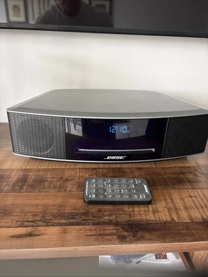 Bose Wave Music System IV CD Player AM/FM Radio 417788-WMS - Image 1 of 3