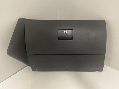Volkswagen VW MK4 JETTA GTI GLOVE BOX ASSEMBLY BLACK - SMALL - 99-05 1J1880300D - Изображение 1 из 4