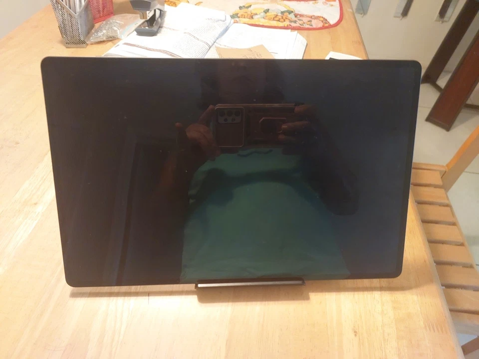 Samsung Galaxy Tab S7 Fe 5G. 12'4 . 64GB. Android 13 - Image 1 of 2