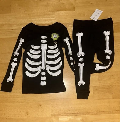 Conjunto de pijama disfraz esqueleto Komar que brilla en la oscuridad 18M pantalón 2T top Foto 1 de 3