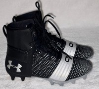 c1n youth football cleats
