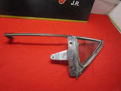 1961-1963 FORD THUNDERBIRD CONJUNTO DE JANELA DE VENTILAÇÃO VIDRO COLORIDO LADO DIREITO - Imagem 1 de 4