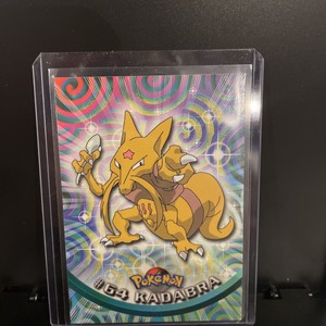 Topps Chrome Pokemon Kadabra #64  (Topps 2000)