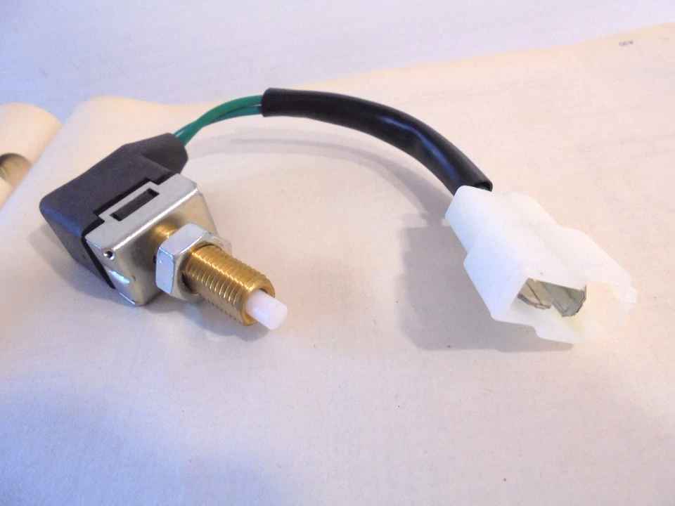 Interruptor de luz de freno estándar SLS-163 Foto 1 de 4