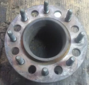 GM FRONT wheel hub / rotor spacer 13709802 SIERRA SILVERADO - Picture 1 of 4