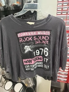 Camisa corta Altard State para mujer ROCK & ROLL PEQUEÑA - Imagen 1 de 3