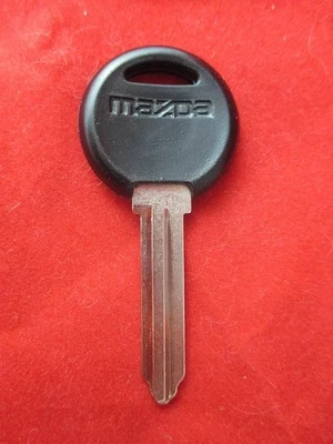 GENUINE MAZDA RX-7 FC3S 85-91 Blank key Primary key Main key OEM - Image 1 of 4