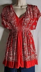 Ariat Damen Pullover Oberteil Größe S/P Rot Weiß Bandana Paisley Western 100% Viskose  - Bild 1 von 8