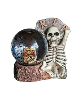 Vtg Mini Skull Snowglobe Halloween Decor Skeleton Water Globe Tombstone 3 Inch - Picture 1 of 4