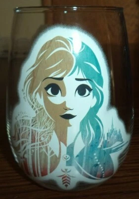Conjunto de dois copos Disney Frozen Elsa e Anna Fearless & In My Element  - Imagem 1 de 4