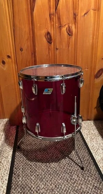 Tom de piso rojo Ludwig Vistalite 16" Foto 1 de 4