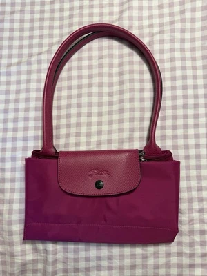 Bolso de hombro grande Longchamp Le Pliage Club usado en fucsia Foto 1 de 4