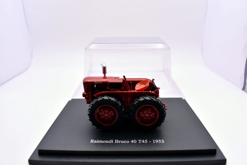 Diecast Tractor Model 1:43 Raimondi Bruco 40T45 Collection Vehicles - Image 1 of 1