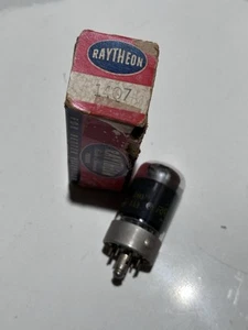 14Q7 Vacuum Tube Electric Valve Radio TV Vintage Audio Tested Guaranteed - Picture 1 of 1