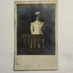 RPPC POSTCARD CIRCA 1910s GORGOEUS NURSE IN FANCY UNIFORM - Picture 1 of 6