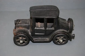 Coche de juguete vintage de hierro fundido modelo T Ford - Imagen 1 de 6