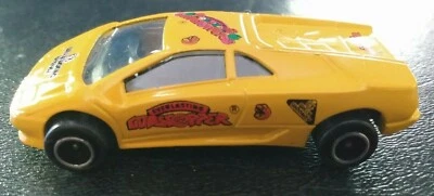 Willy Wonka Brands : Gobstoppers Yellow Lamborghini Diablo Majorette 1:58 - Изображение 1 из 4